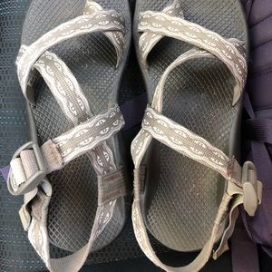 Women’s Size 10 Chacos